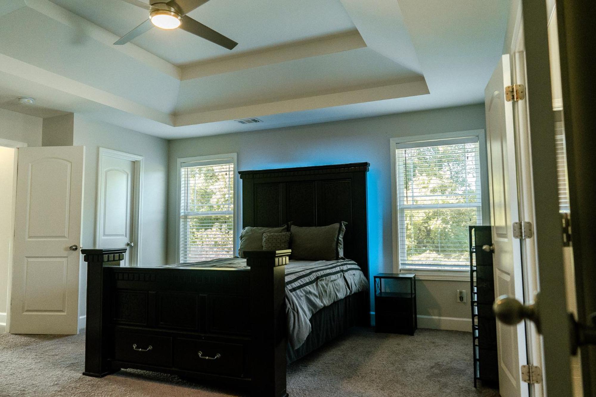 Enjoy This Mini-Mansion Near Downtown And The Airport! Атланта Екстер'єр фото